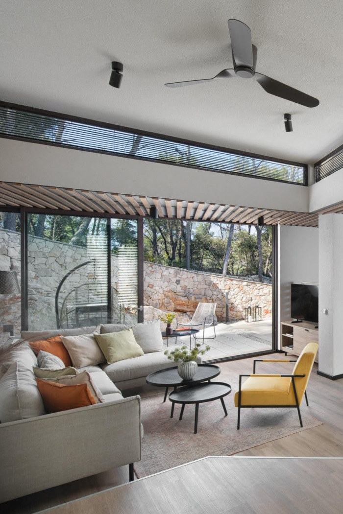Vale Residence