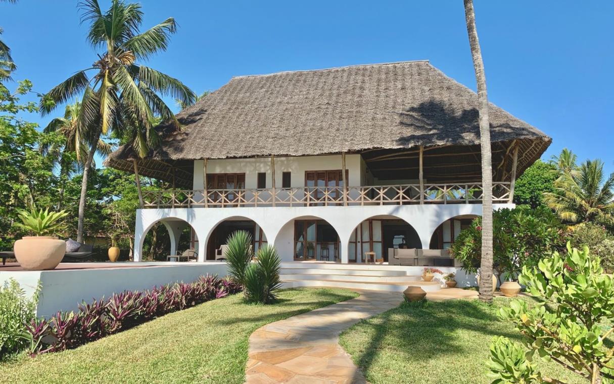 villa-zanzibar-africa-luxury-ocean-pool-turquoise-ext (3).jpg