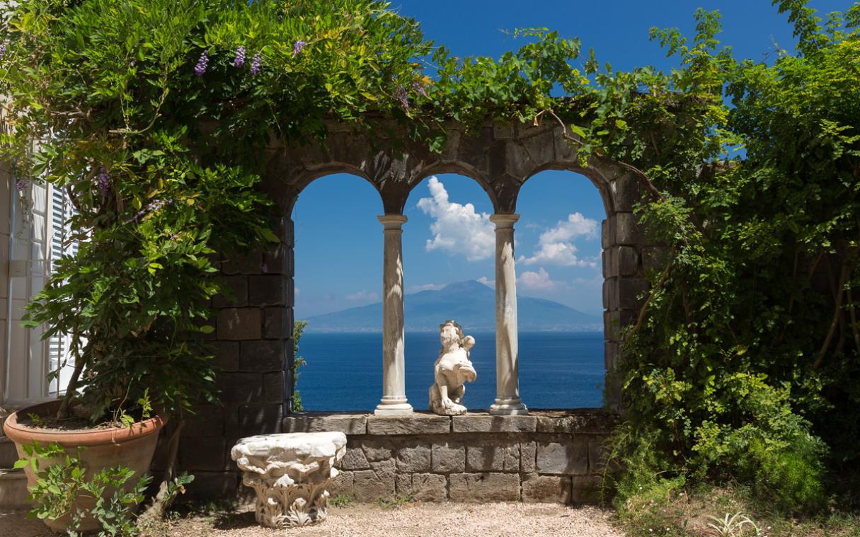 villa-amalfi-coast-sorrento-italy-super-luxury-beach-astor-gar (19).jpg
