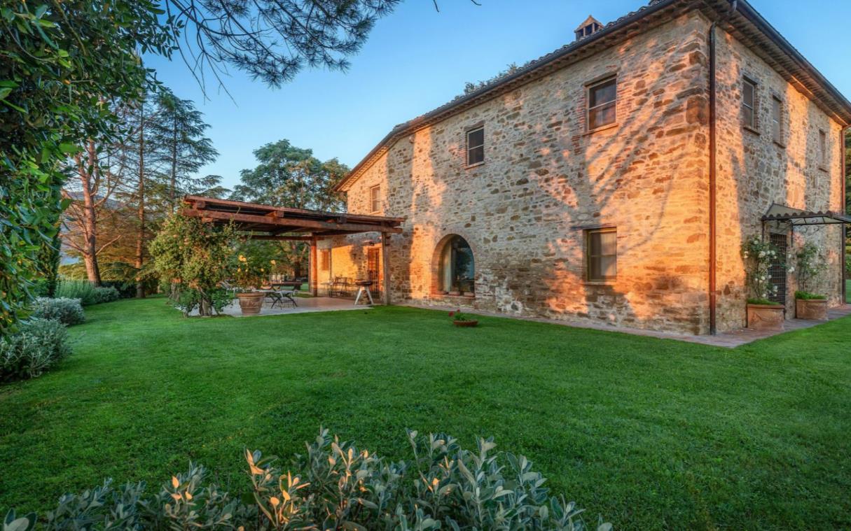 Villa Umbria Tuscany Italy Countryside Pool Luxury Ada Ext 1