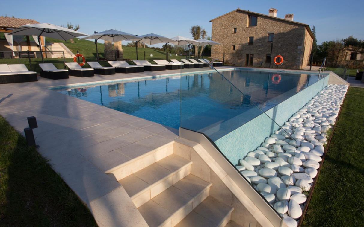villa-costa-brava-spain-luxury-farmhouse-pool-mas-rosset-pool (2).jpg