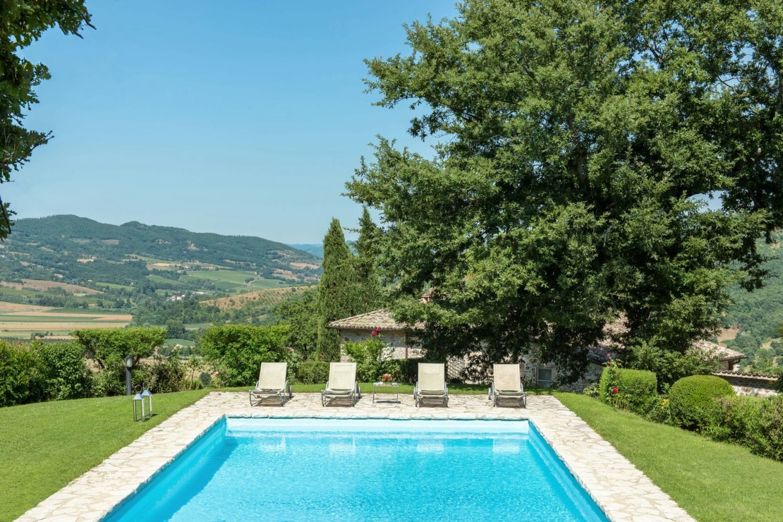 Villa Ada & Guest House