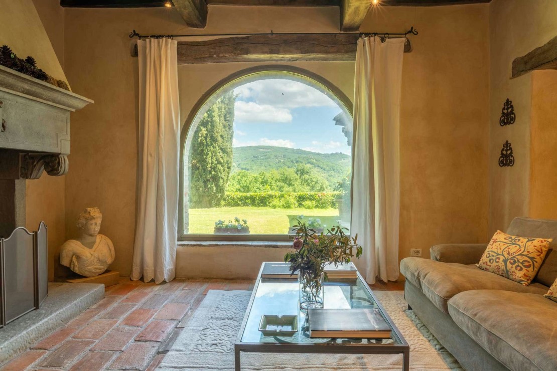 Villa Ada & Guest House