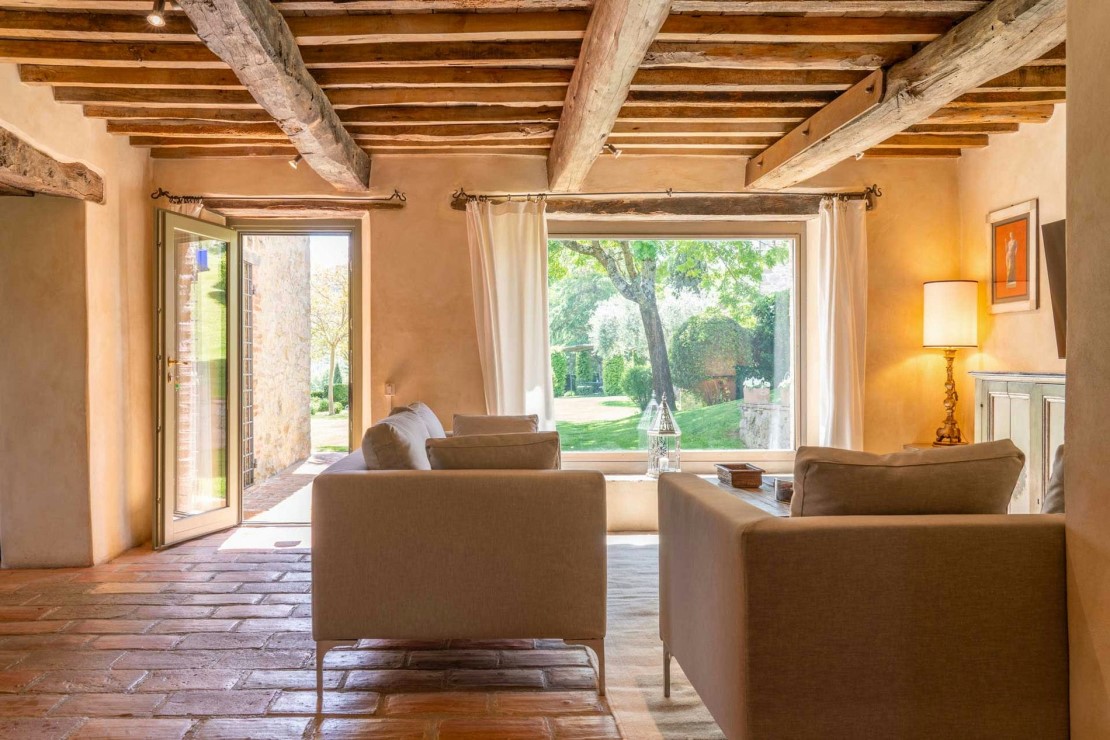 Villa Ada & Guest House