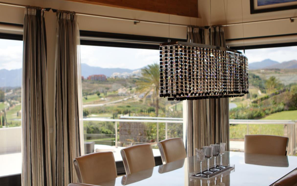 villa-marbella-costa-del-sol-spain-luxury-pool-golf-el-cano-din (2).jpg