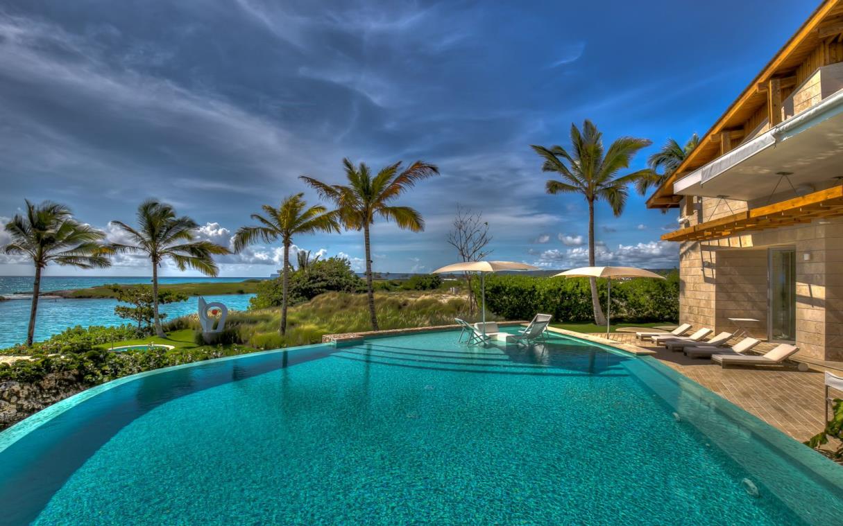 villa-cap-cana-dominican-republic-luxury-pool-beachfront-jacuzzi-oceania-swim (24).jpg