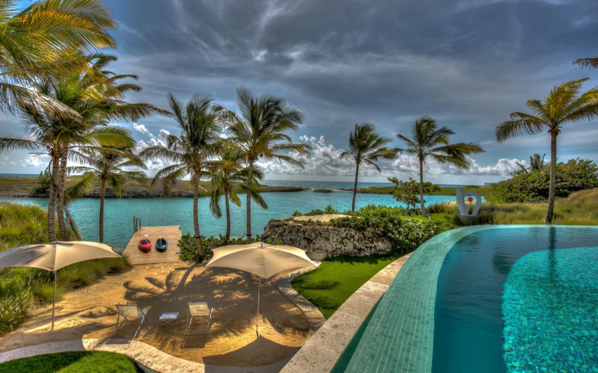 villa-cap-cana-dominican-republic-luxury-pool-beachfront-jacuzzi-oceania-COV.jpg