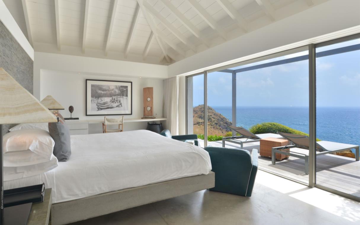 villa-st-barths-caribbean-luxury-pool-casa-del-mar-bed (10).jpg