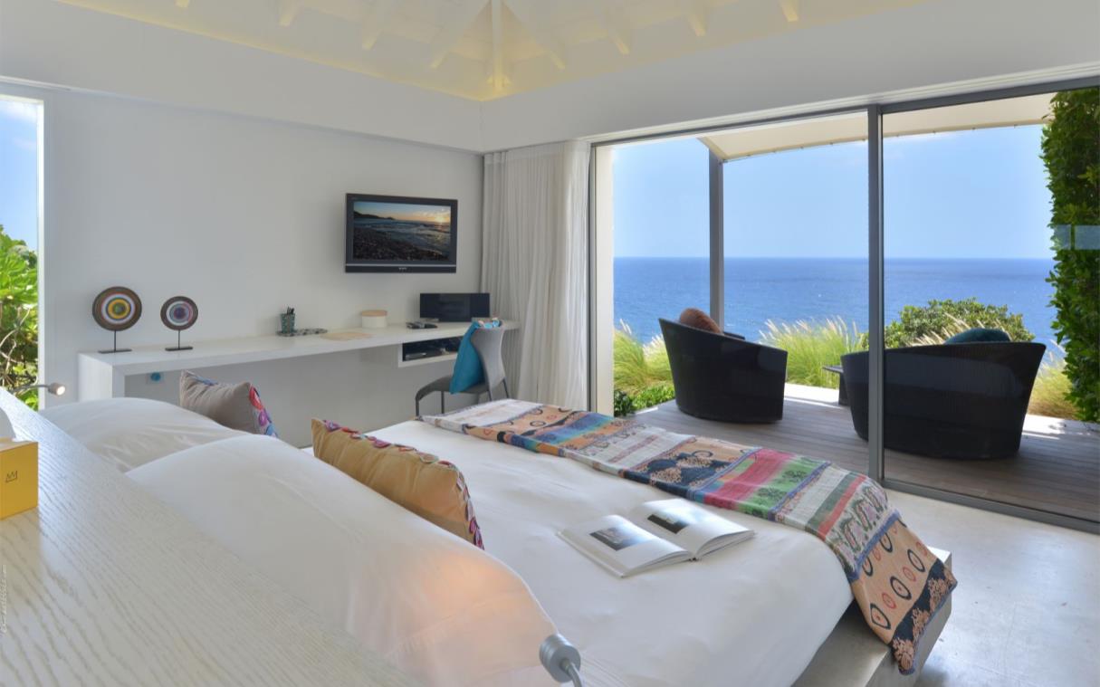 villa-st-barths-caribbean-luxury-pool-casa-del-mar-bed (16).jpg