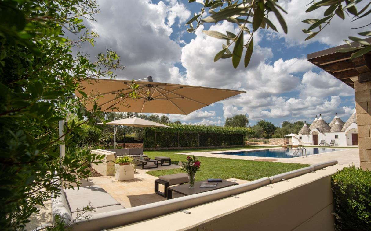 Villa Apulia Italy Luxury Countryside Pool Baraquiel Swim 5
