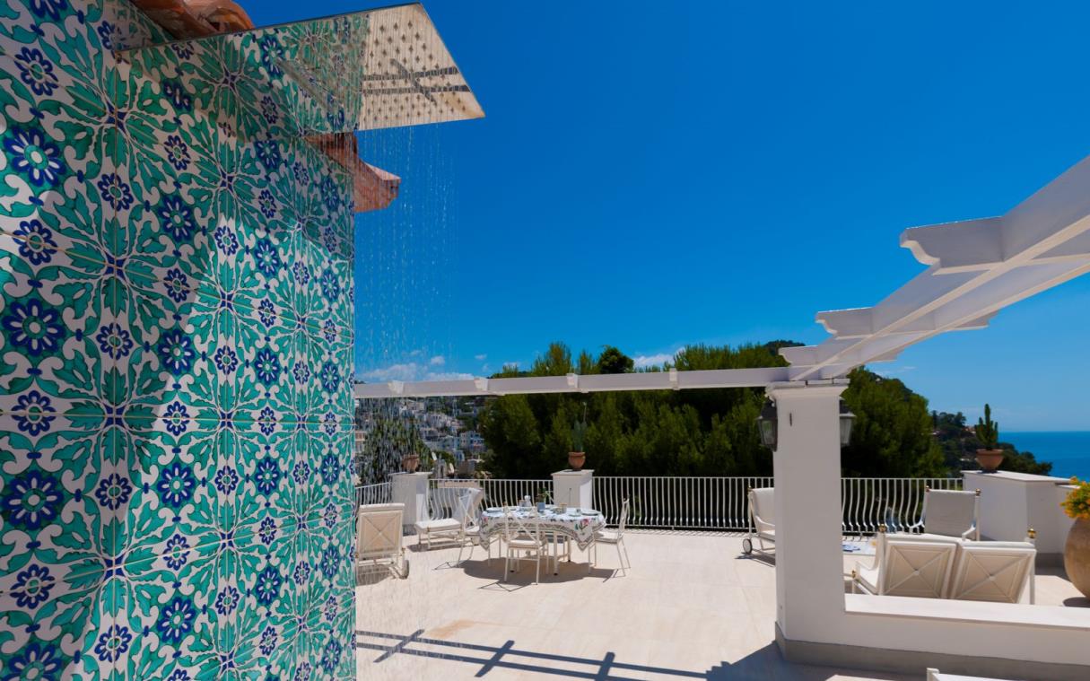 villa-capri-italy-luxury-pool-garden-quisisana-piazzetta-terr