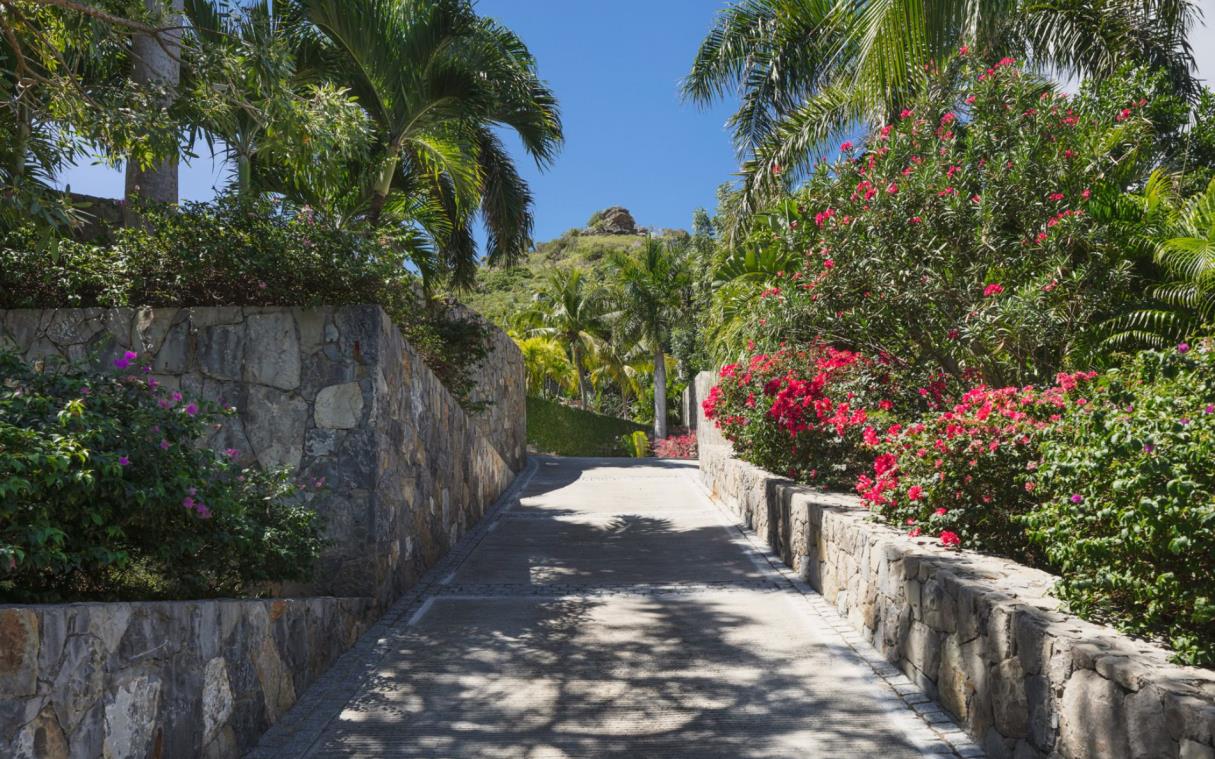 villa-st-barths-caribbean-luxury-pool-dunes-ent