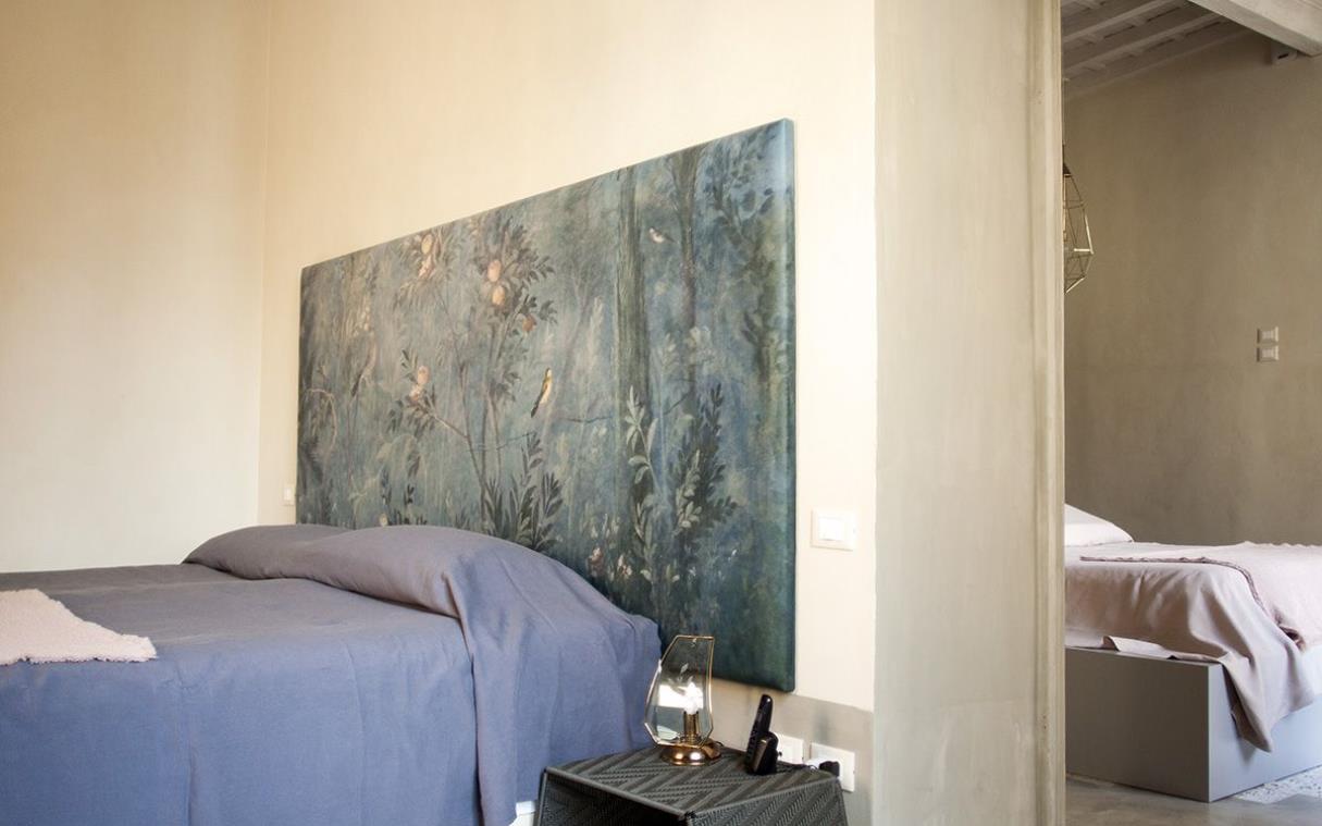 apartment-trevi-rome-italy-central-vintage-casa-cau-bed (1).jpg