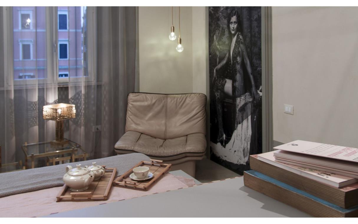 apartment-trevi-rome-italy-central-vintage-casa-cau-cov.jpg