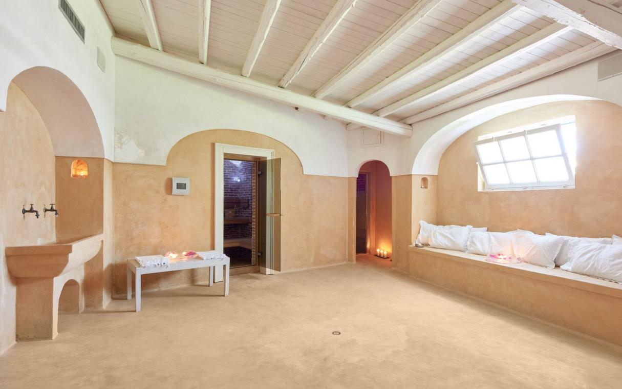 villa-sicily-italy-luxury-spa-commenda-san-calogero-spa (4).jpg