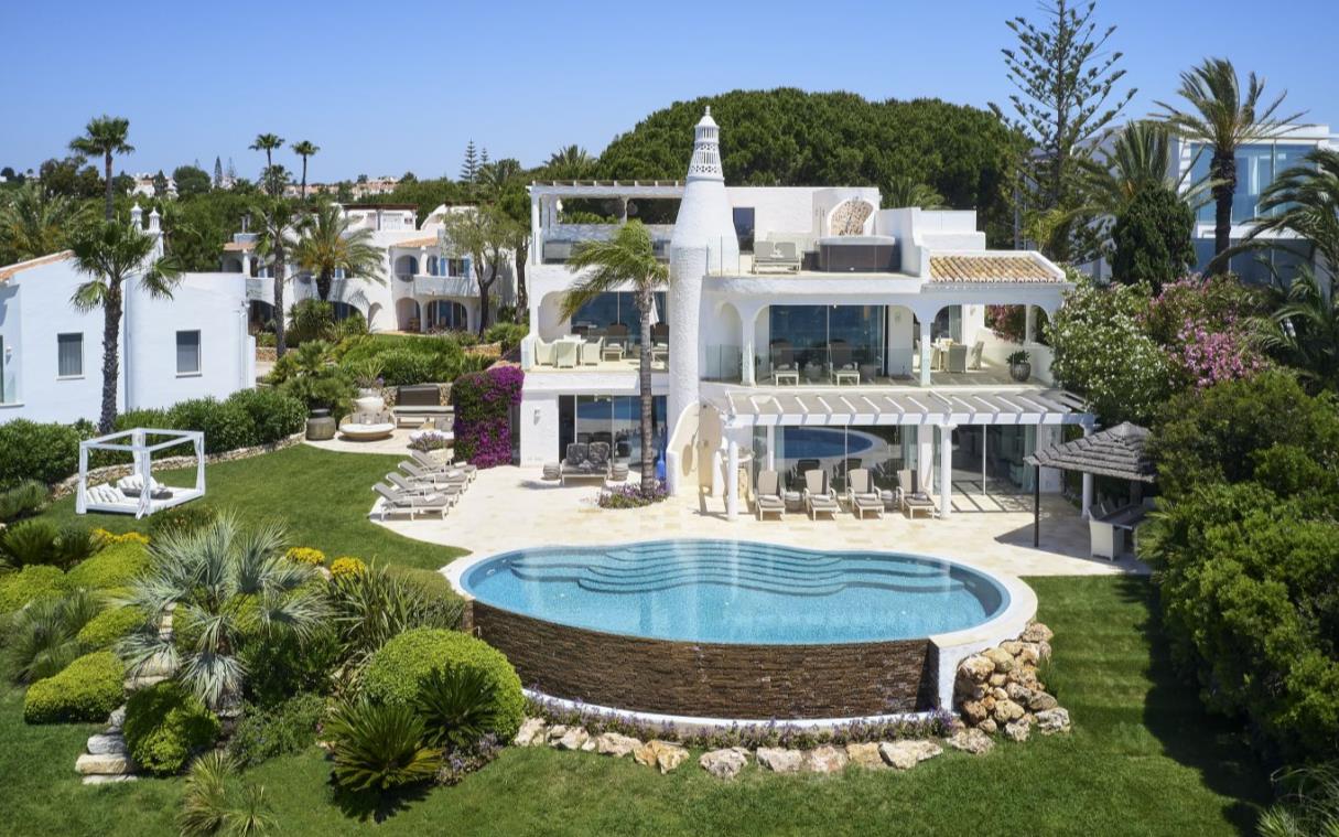villa-algarve-portugal-luxury-pool-sea-beach-trevo-ext.jpg