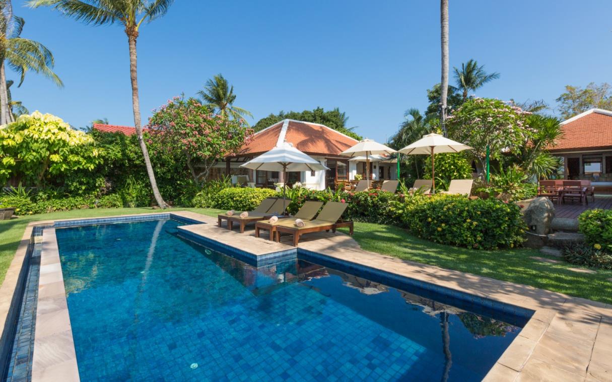 villa-koh-samui-thailand-beach-pool-luxury-ban-haad-sai-poo-2.jpg