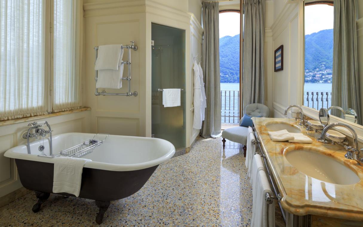 villa-lake-como-italy-luxury-spa-pool-deste-cima-bath.jpg