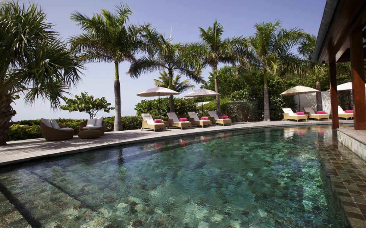 villa-st-barths-caribbean-luxury-pool-beach-la-plage-cov.jpg
