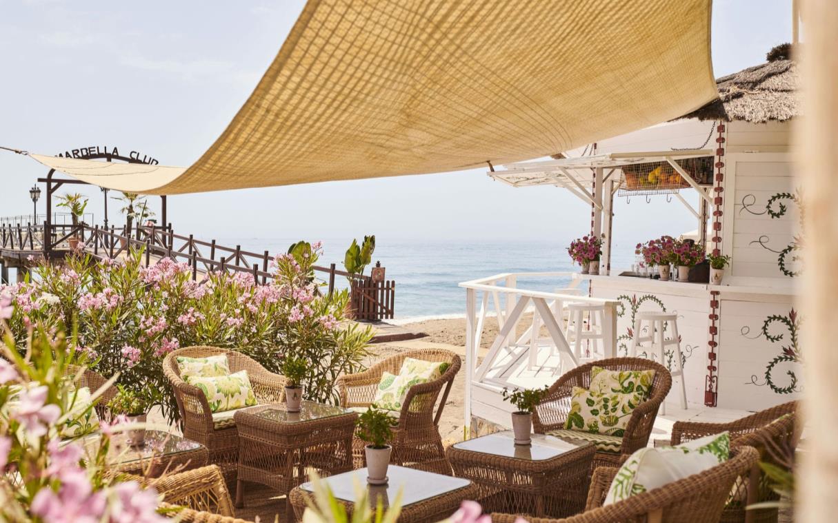villa-marbella-spain-luxury-pool-modern-golf-beach club (5)