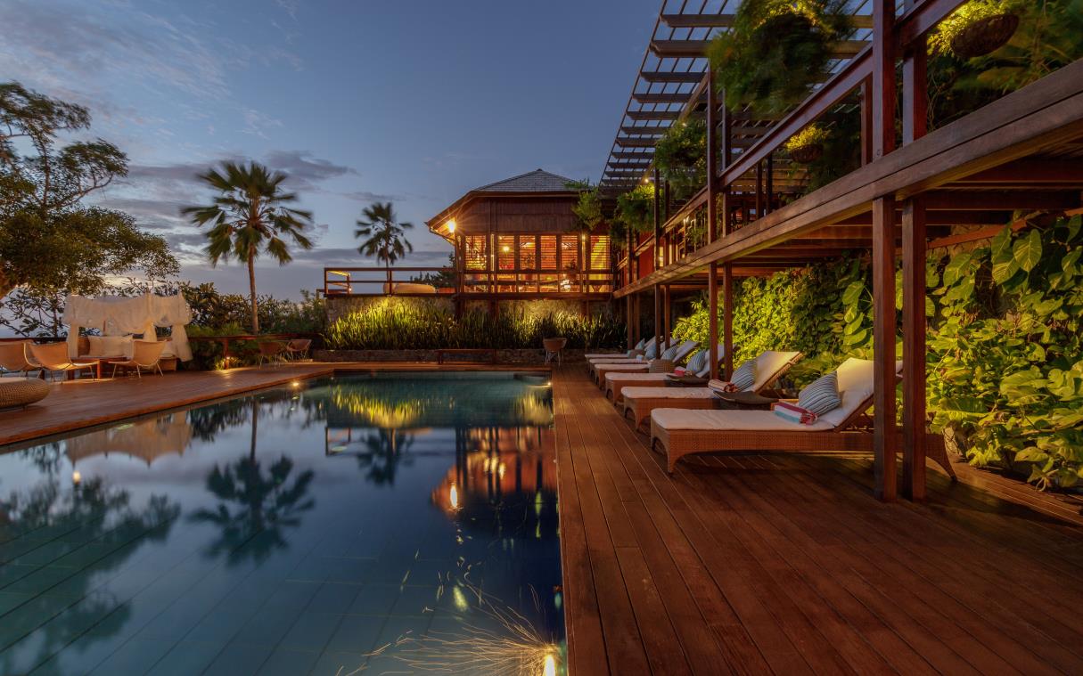 villla-mustique-caribbean-luxury-pool-casa-dalla-valle-swim (16).jpg