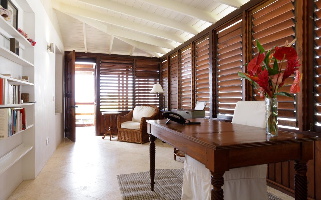 villla-mustique-caribbean-luxury-pool-casa-dalla-valle-off.jpg