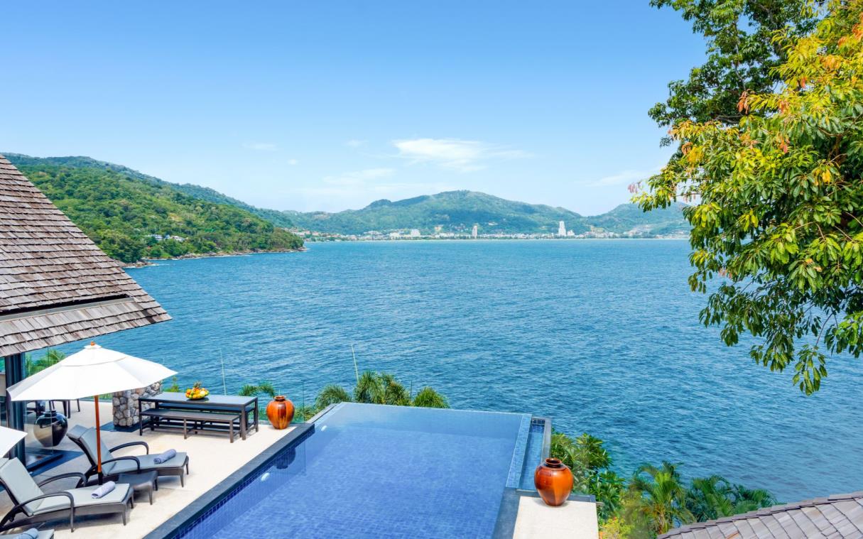 villa-phuket-thailand-luxury-pool-rom-trai-swim (4)