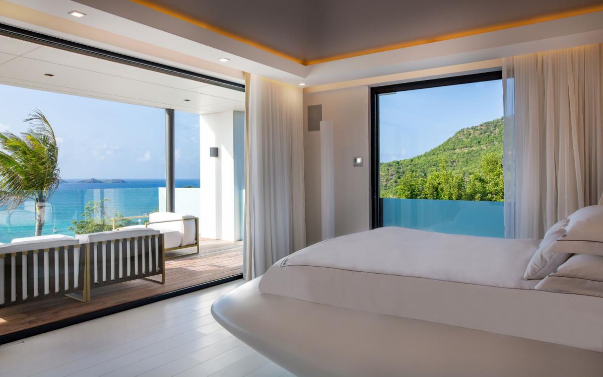 villa-st-barths-caribbean-luxury-modern-pool-neo-bed (4).jpg