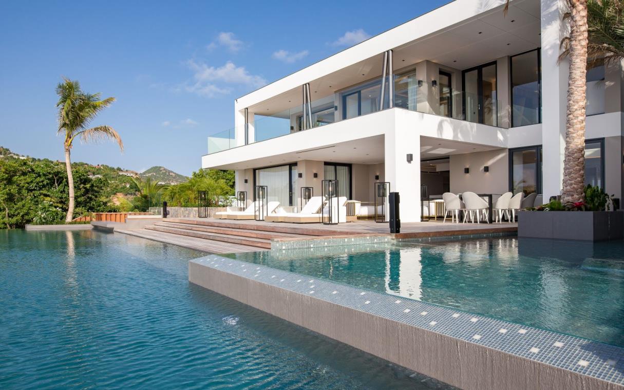 villa-st-barths-caribbean-luxury-modern-pool-neo-cov.jpg