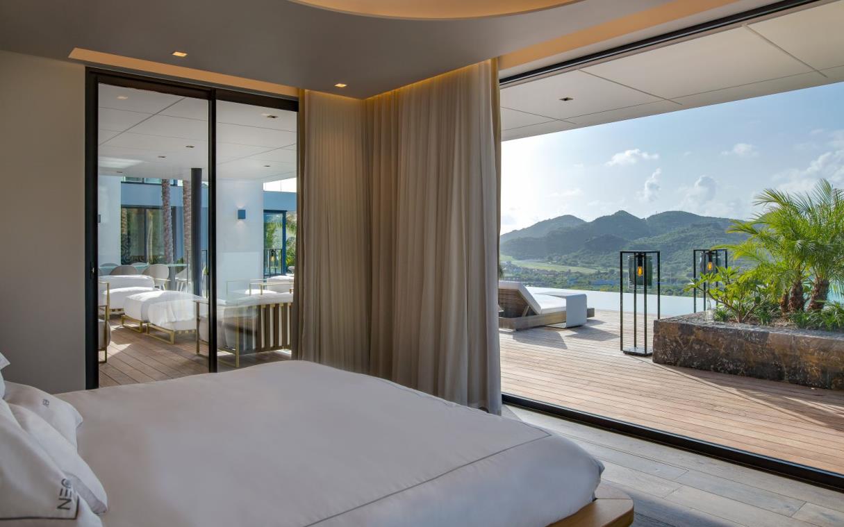 villa-st-barths-caribbean-luxury-modern-pool-neo-bed (6).jpg