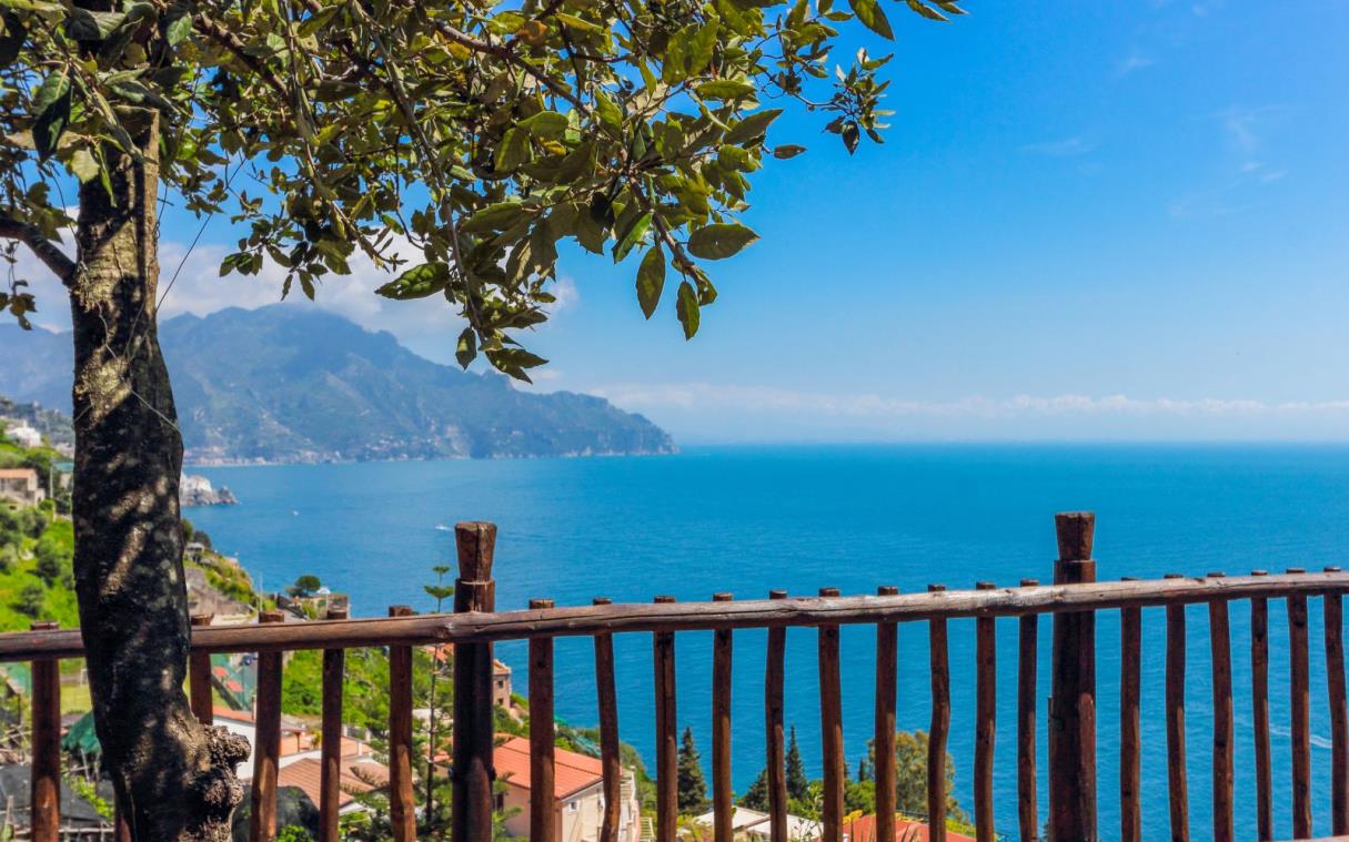 villa-amalfi-coast-italy-luxury-pool-sea-luce-terr (1).jpg