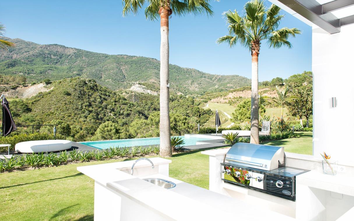 villa-marbella-spain-luxury-countryside-pool-nature-bbq.jpg