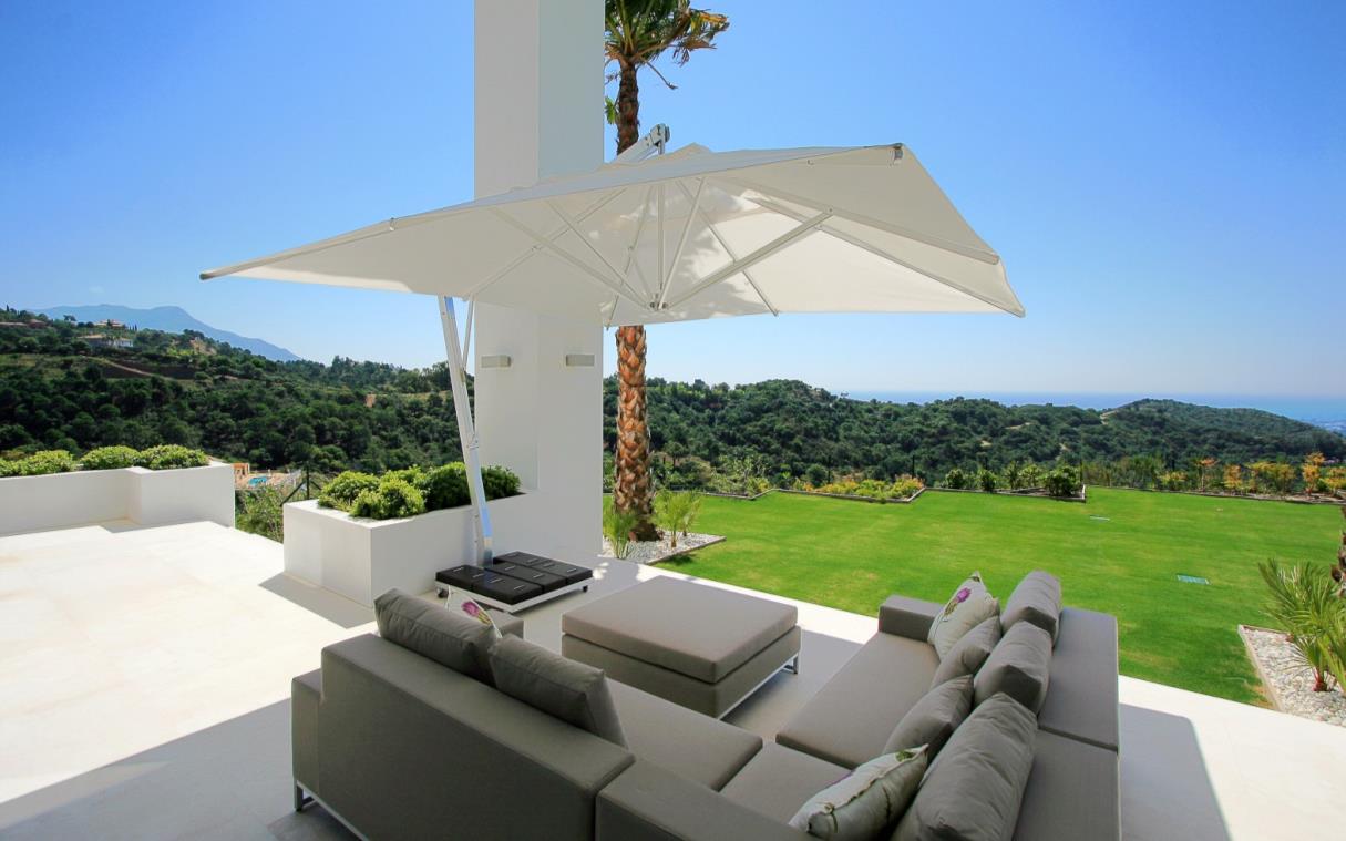 villa-marbella-spain-countryside-luxury-jacuzzi-heated-pool-palo-alto-ter.jpg
