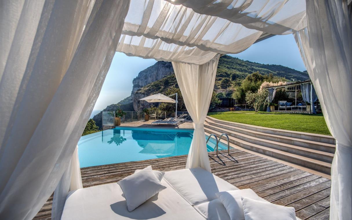 Villa Amalfi Coast Italy Luxury Pool Miragalli Out Liv 3