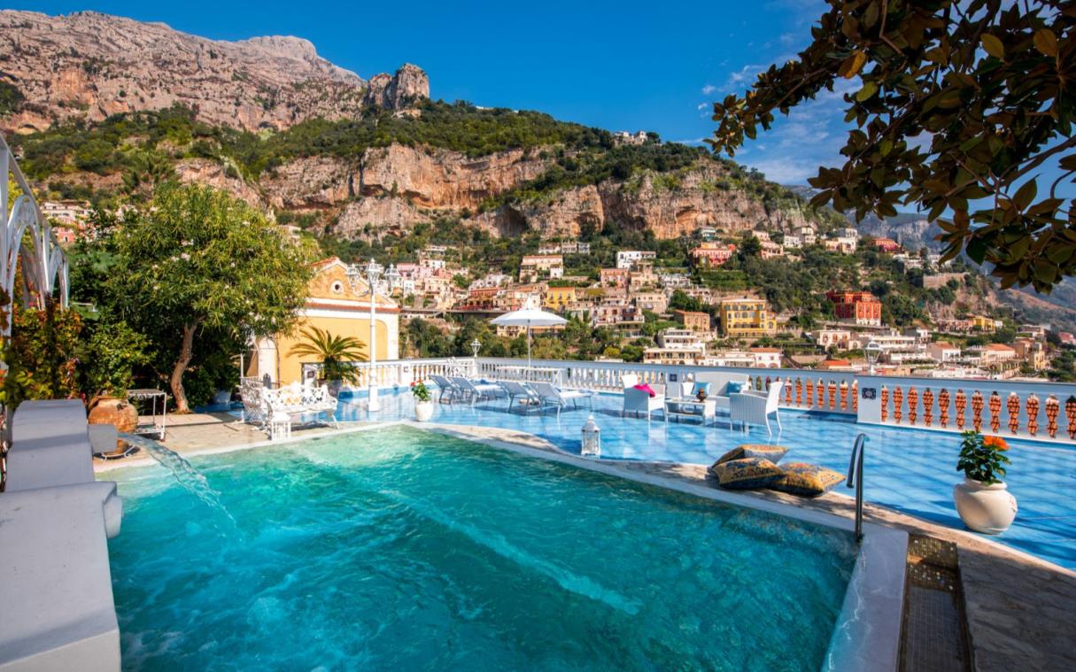 villa-positano-amalfi-coast-pool-jacuzzi-view-walking-distance-town-mon-repos-swim (2).jpg