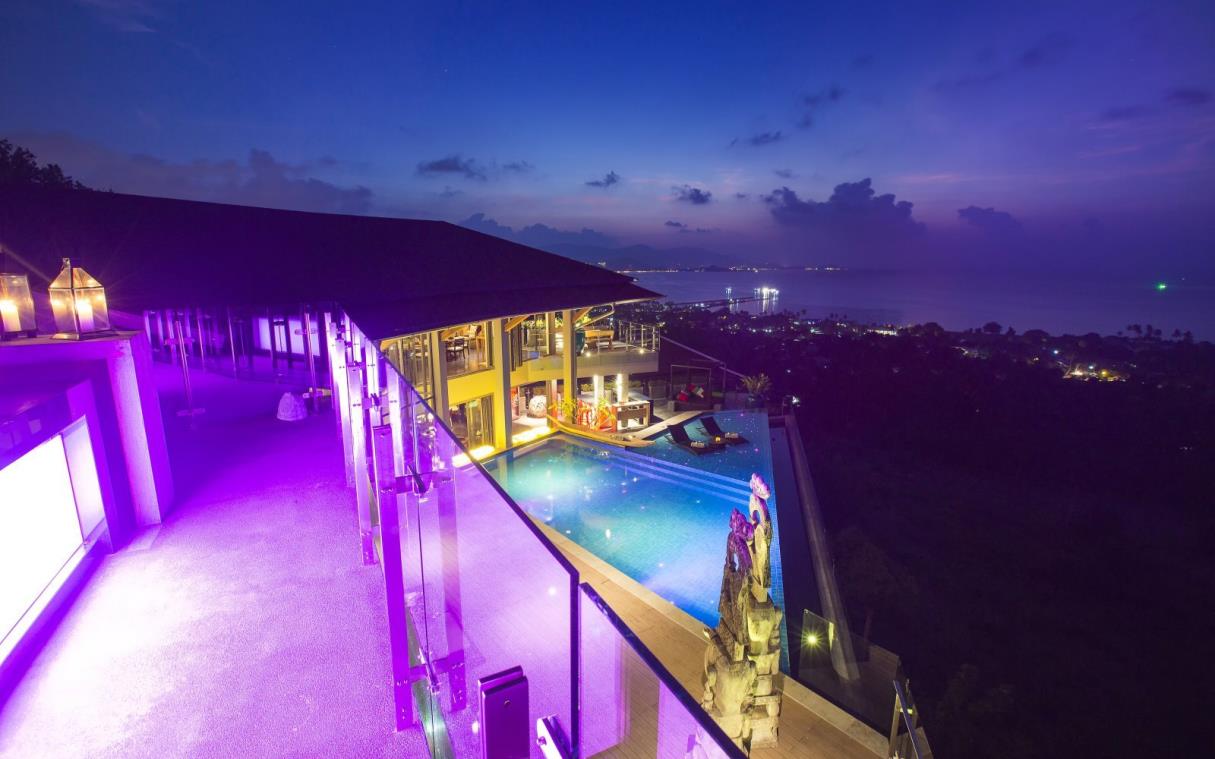 villa-koh-samui-thailand-luxury-pool-sea-view-skyfall-bal.jpg
