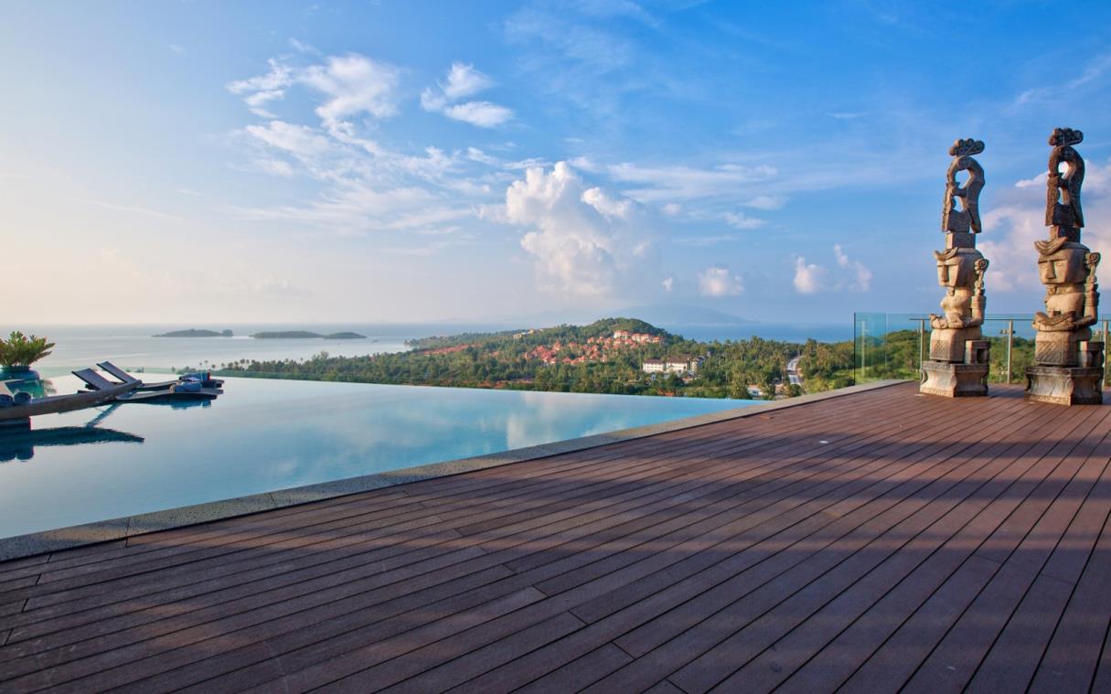 villa-koh-samui-thailand-luxury-pool-sea-view-skyfall-poo-4.jpg