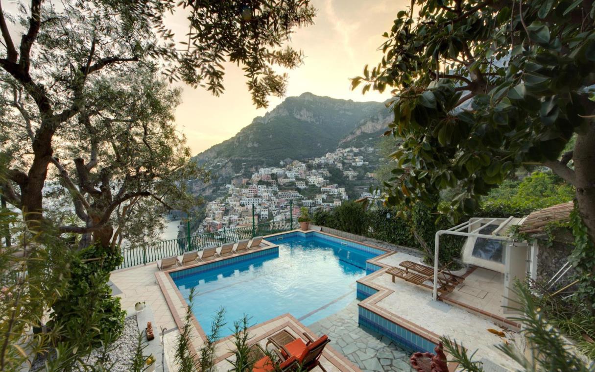villa-positano-amalfi-coast-italy-luxury-pool-oliviero-poo (1).jpg