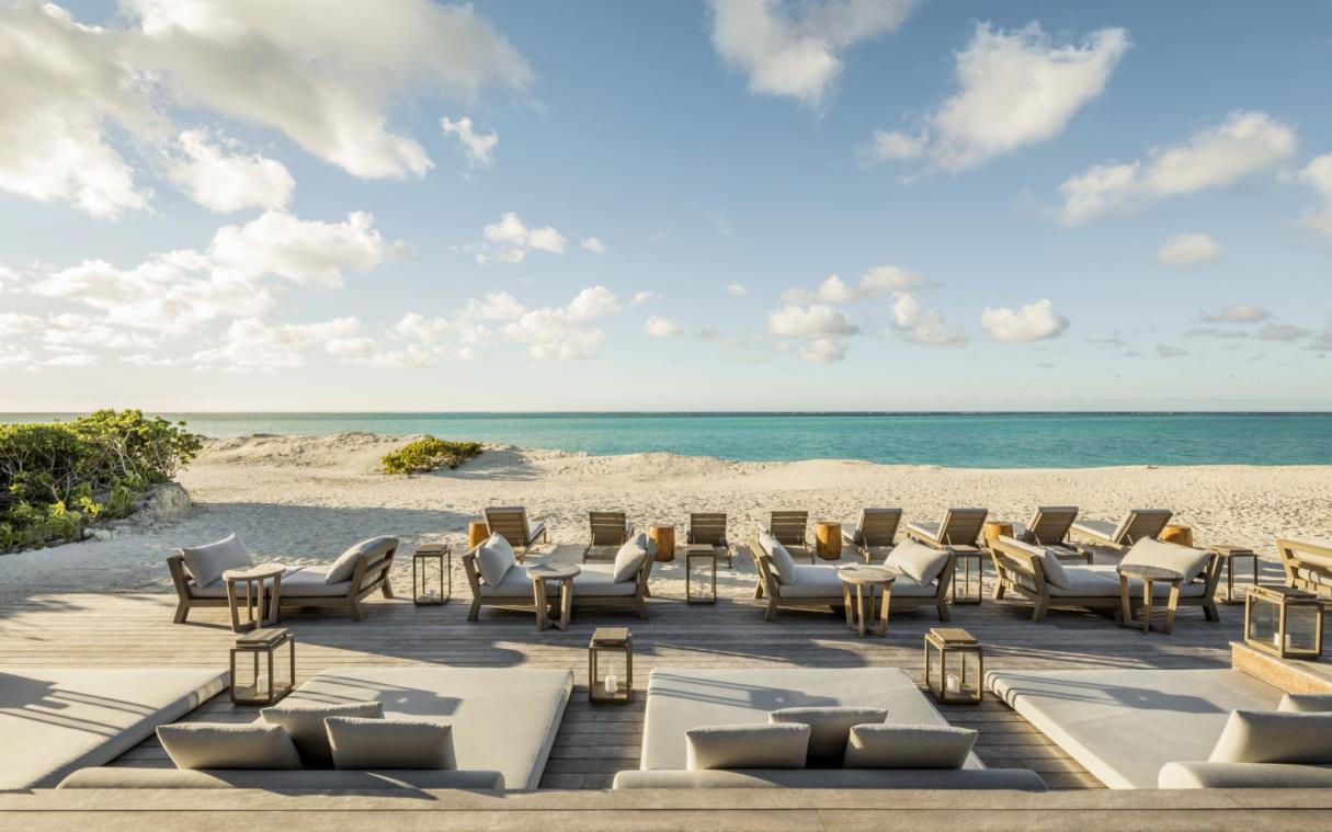 Villa Parrot Cay Turks Caicos Caribbean Luxury Pool Oceanfront Resort Bar 1