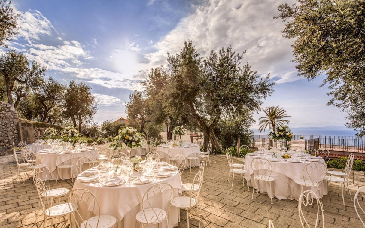 villa-sorrento-amalfi-coast-italy-luxury-view-sabrina-wed (10).jpg