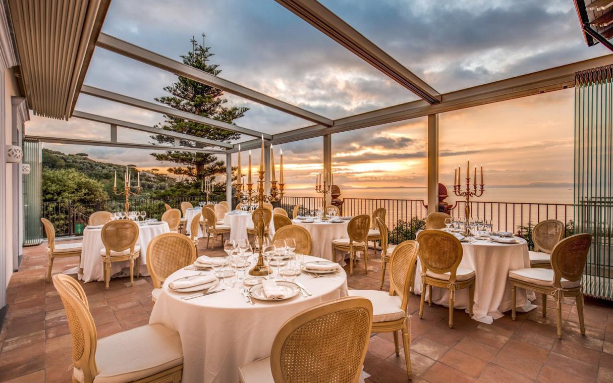 villa-sorrento-amalfi-coast-italy-luxury-view-sabrina-wed (3).jpg