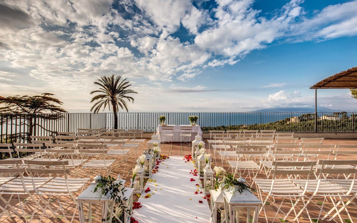 villa-sorrento-amalfi-coast-italy-luxury-view-sabrina-wed (1).jpg