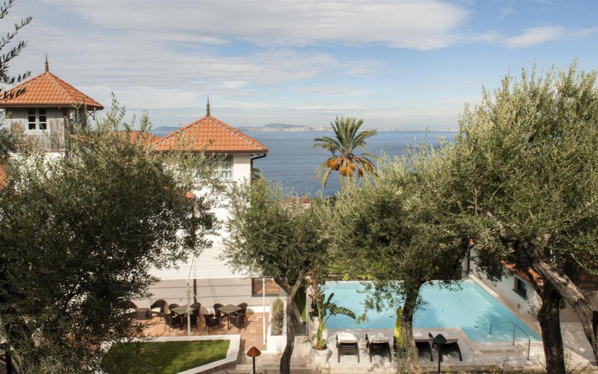 villa-sorrento-amalfi-coast-italy-luxury-view-sabrina-ext (5).jpg