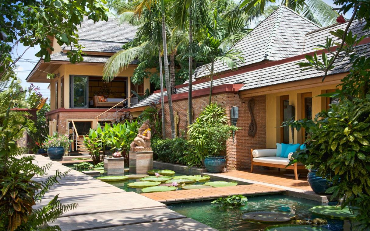 villa-koh-samui-thailand-luxury-pool-upni-duniya-ext (2).jpg
