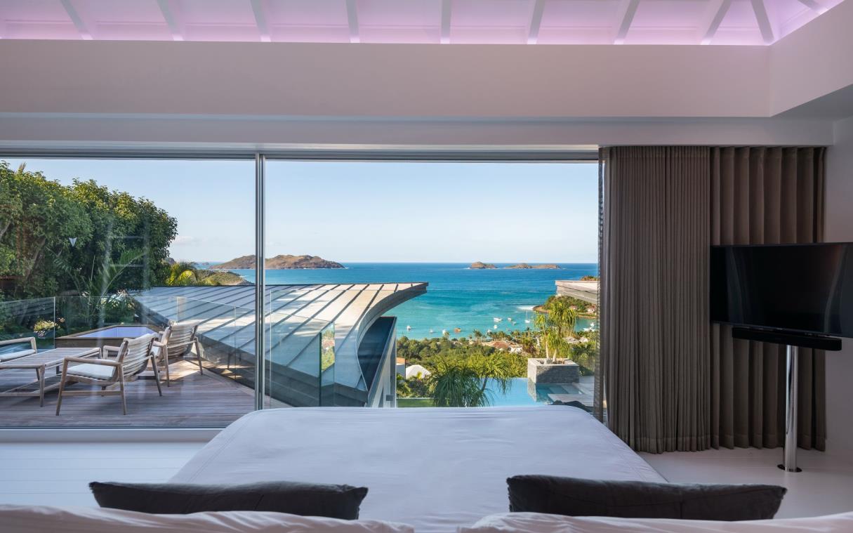 villa-st-barths-caribbean-luxury-pool-wings-bed (5)