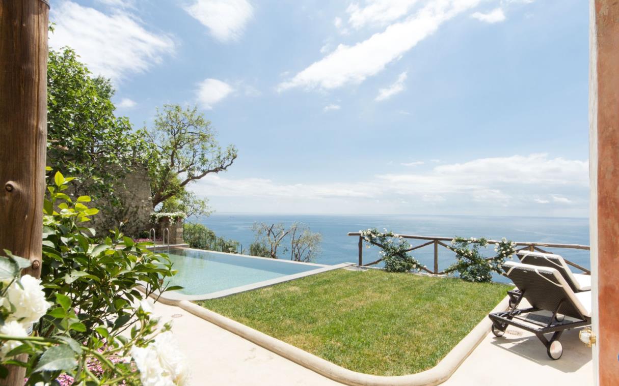 villa-positano-amalfi-coast-italy-pool-san-giacomo-swim (3).jpg