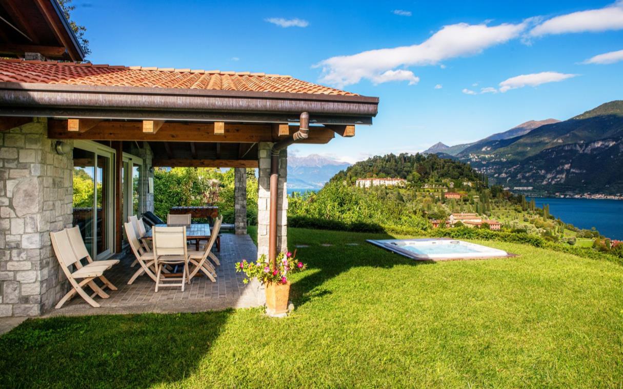 villa-bellagio-lake-como-italy-luxury-pool-sissi-terr