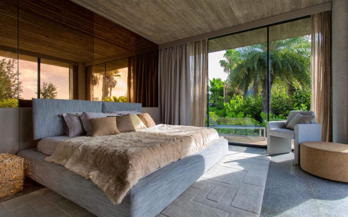 Villa Turks Caicos Caribbean Luxury Pools Private Beach Islander Bed 4