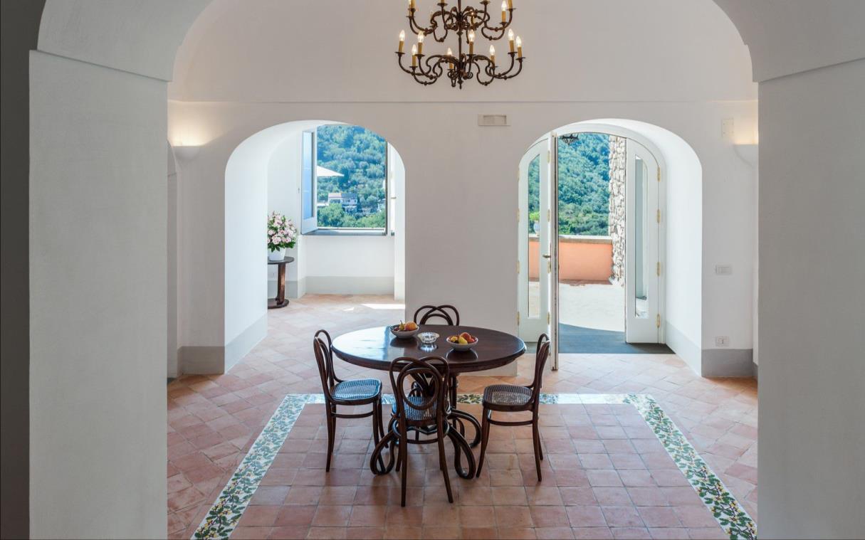 villa-sorrento-amalfi-italy-view-pool-sea-luxury-sophia-liv.jpg