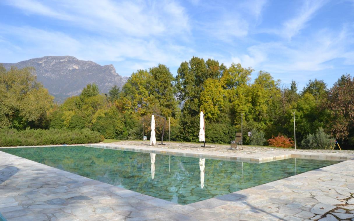 villa-annone-como-italy-pool-lakefront-adinolfi-cov.jpg